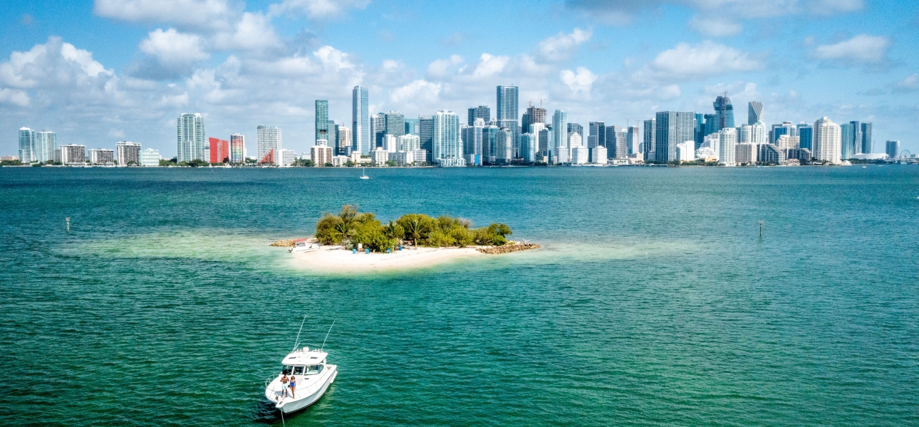 Miami - Boat Tour (©Emergent)